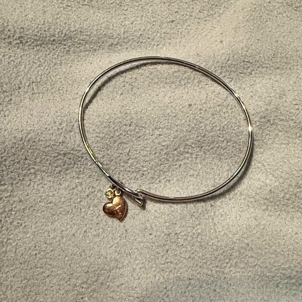 Plated bronze two tone heart charm bangle bracelet